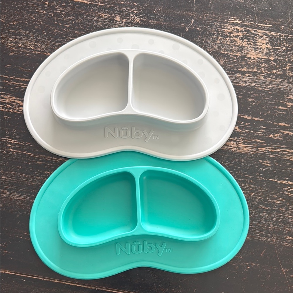 Nuby Silicone Divided Plates in Gray and Teal
